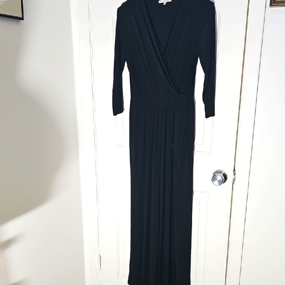 Annalee + Hope Black Long Sleeve Jumpsuit.‎ Classic. Size Meduim.